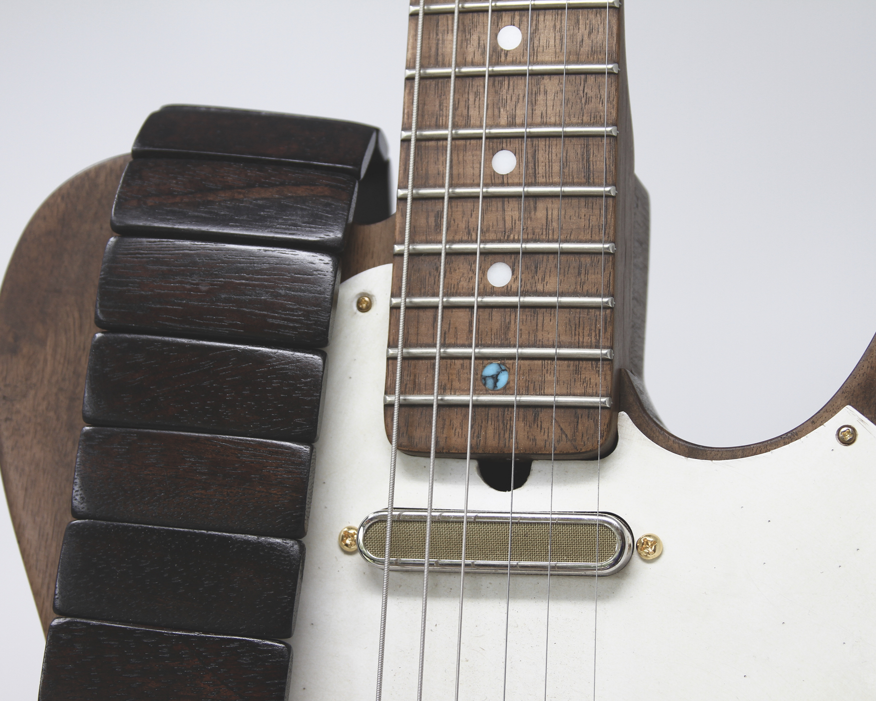 Black Revo Guitar Strap