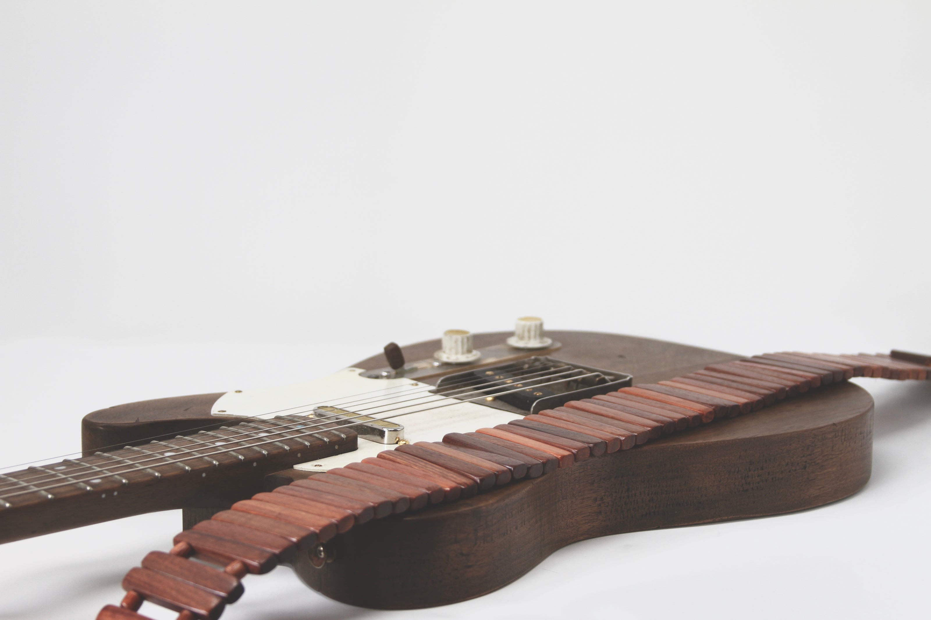 Mahogany Solano Guitar Strap